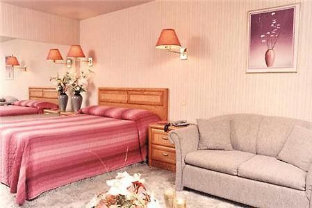 Motel St Moritz Sainte-Agathe-des-Monts Quarto foto